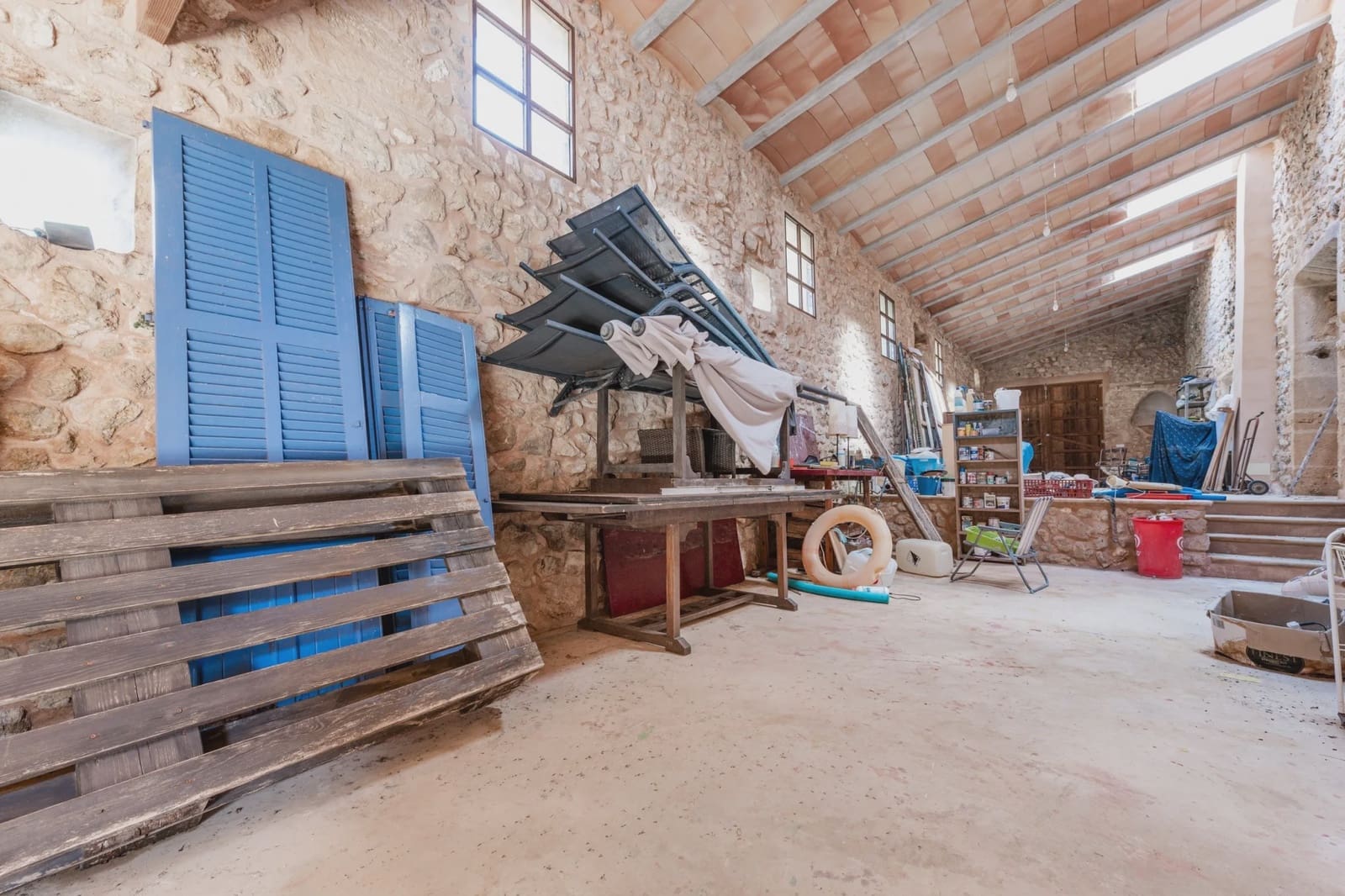 5 bedroom Finca/Country House for sale in Sant Llorenc des Cardassar - € 2,500,000 (Ref: 9253915)