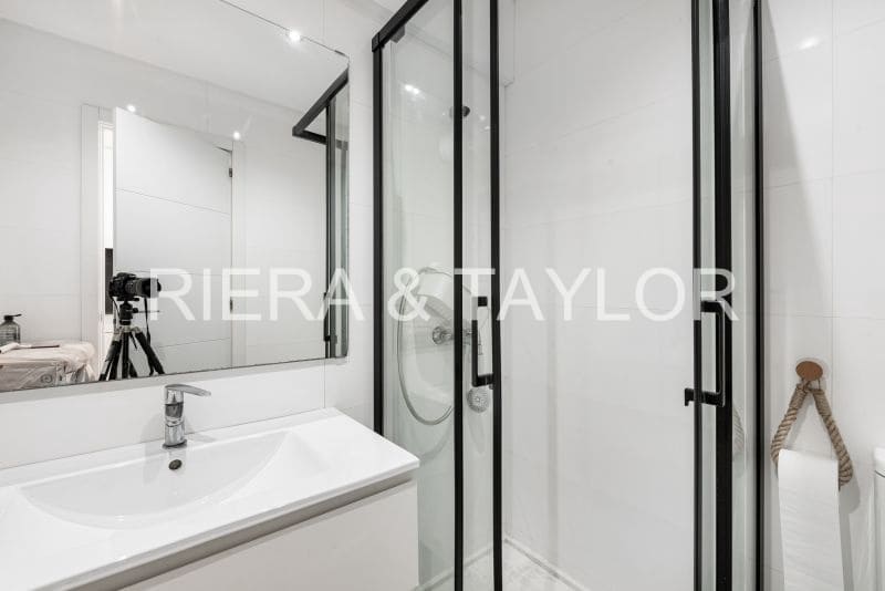 Leilighet til salgs i Calas de Mallorca - € 155 000 (Ref: 9279741)