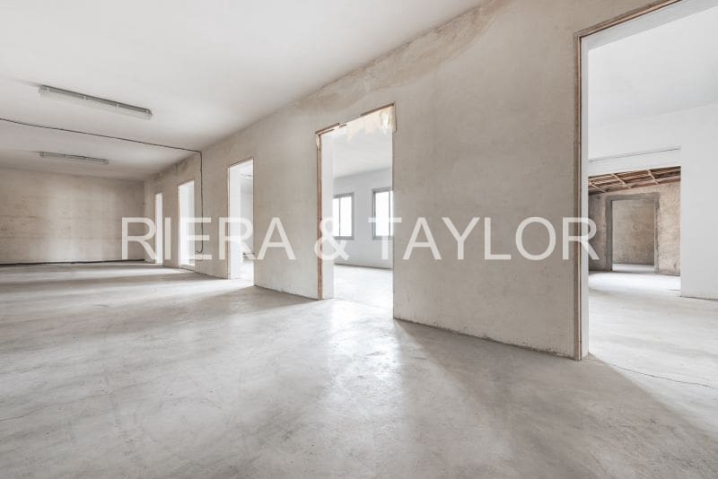 Kaupallinen myytävänä paikassa Manacor - 600 000 € (Ref: 9287919)