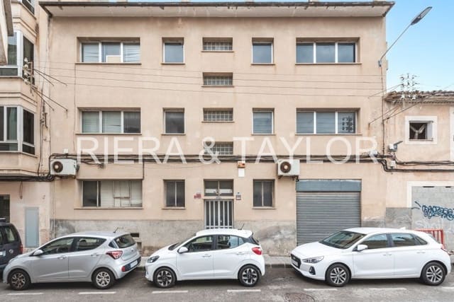 Kaupallinen myytävänä paikassa Manacor - 600 000 € (Ref: 9287919)