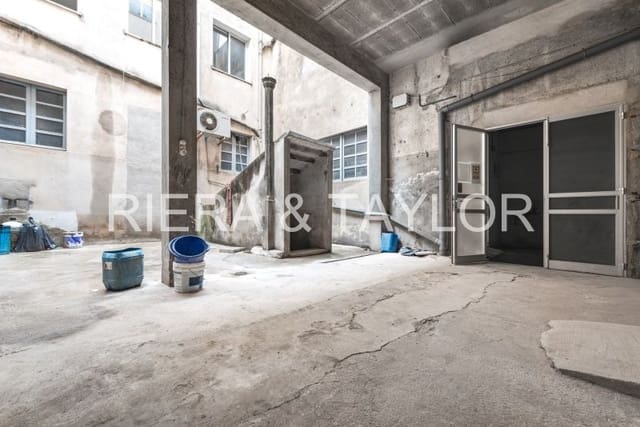 Kaupallinen myytävänä paikassa Manacor - 600 000 € (Ref: 9287919)