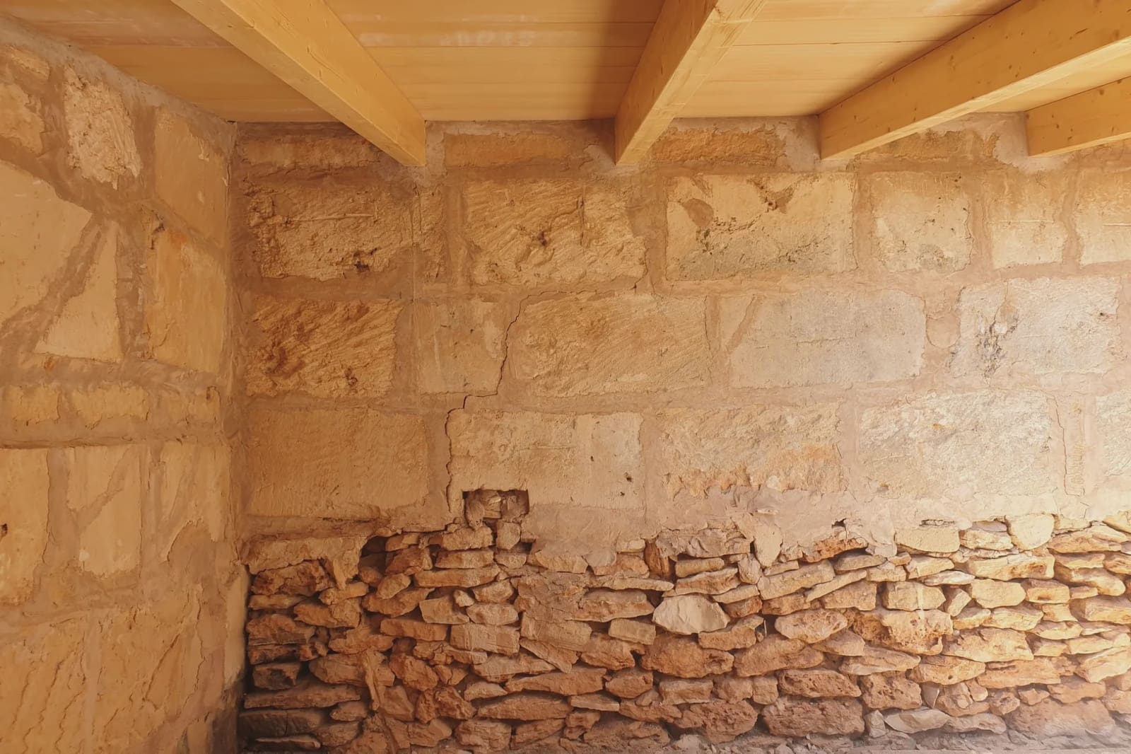 Finca/Country House for sale in Campos - € 283,500 (Ref: 9308739)