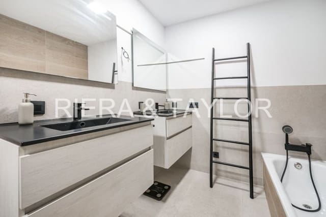 4 sypialnia Apartament na sprzedaż w Manacor - 389 900 € (Ref: 9338575)