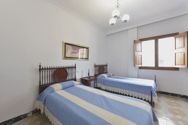 4 soveværelse Byhus til salg i Manacor - € 680.000 (Ref: 9352807)