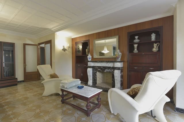 4 soveværelse Byhus til salg i Manacor - € 680.000 (Ref: 9352807)