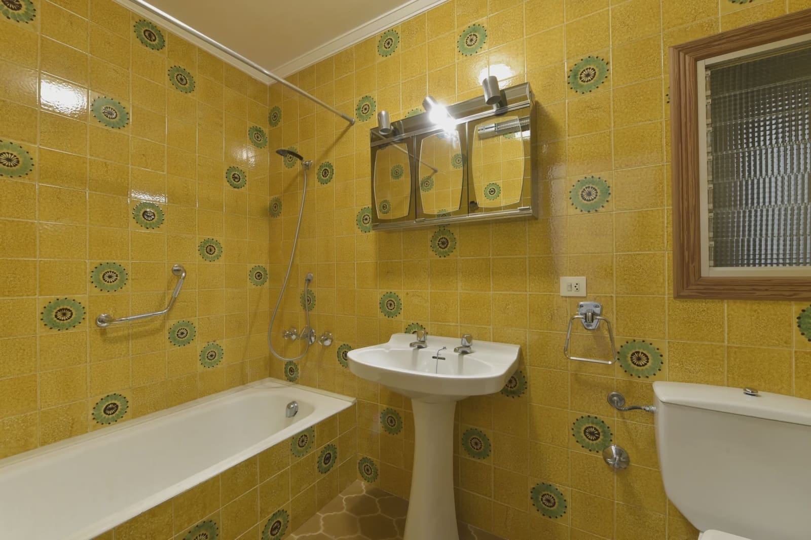 4 bedroom Townhouse for sale in Manacor - € 680,000 (Ref: 9352807)