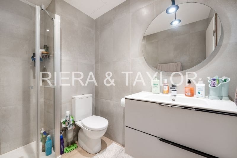 1 bedroom Apartment for sale in Calas de Mallorca - € 255,000 (Ref: 9371377)