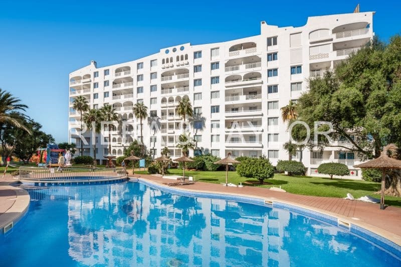 1 bedroom Apartment for sale in Calas de Mallorca - € 255,000 (Ref: 9371377)