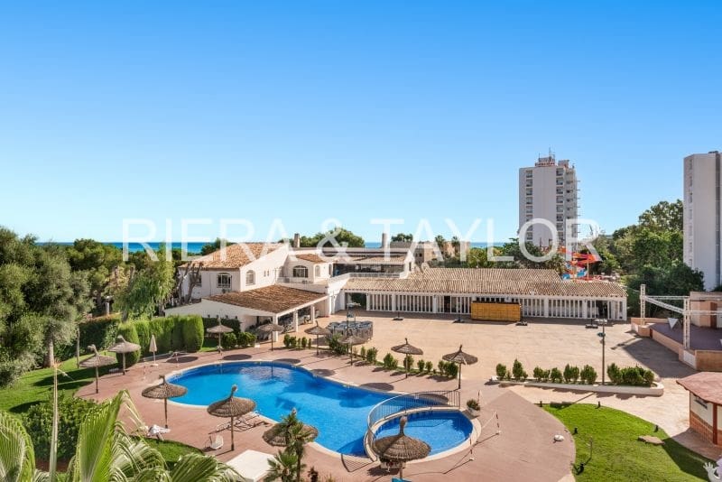 1 bedroom Apartment for sale in Calas de Mallorca - € 255,000 (Ref: 9371377)