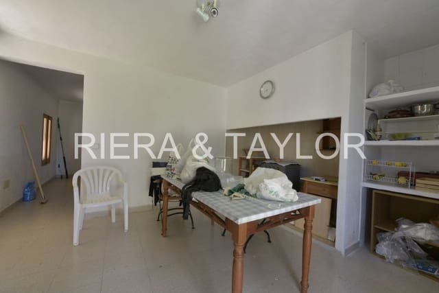 5 chambre Finca/Maison de Campagne à vendre à Santa Margalida - 370 000 € (Ref: 9372138)