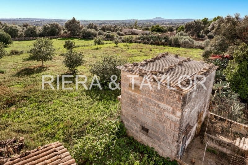 5 bedroom Finca/Country House for sale in Santa Margalida - € 370,000 (Ref: 9372138)