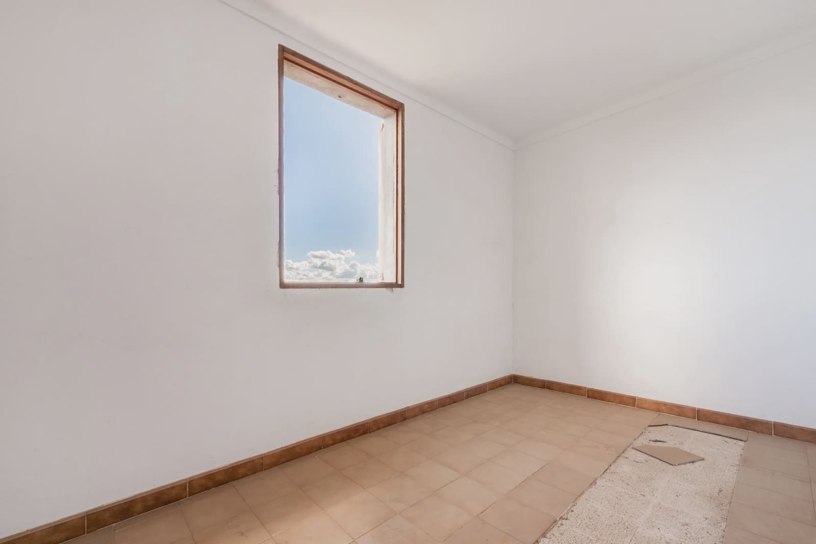 5 bedroom Finca/Country House for sale in Santa Margalida - € 368,000 (Ref: 9372138)