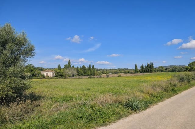 Grunde uden byggetilladelser til salg i Manacor - € 230.000 (Ref: 9385948)