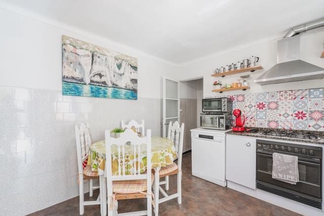 4 makuuhuone Omakotitalo myytävänä paikassa Manacor - 475 000 € (Ref: 9386714)