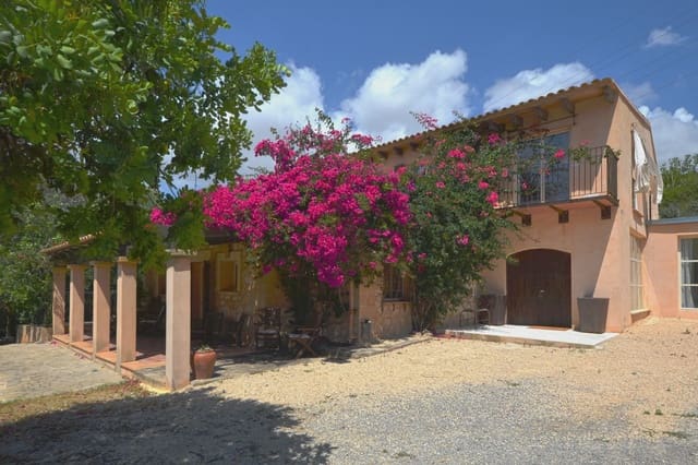 4 soverom Finca/Herregård til salgs i Manacor - € 1 345 000 (Ref: 9409752)