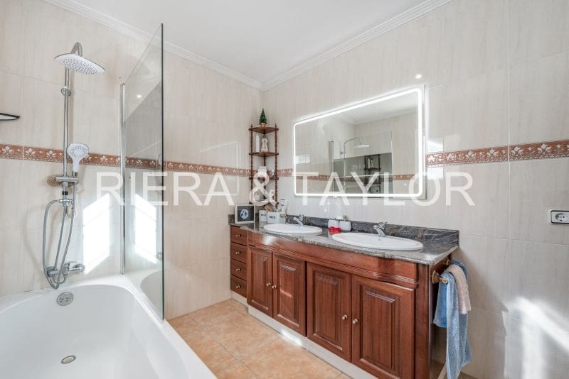 4 slaapkamer Huis te koop in Calvia - € 1.150.000 (Ref: 9414522)