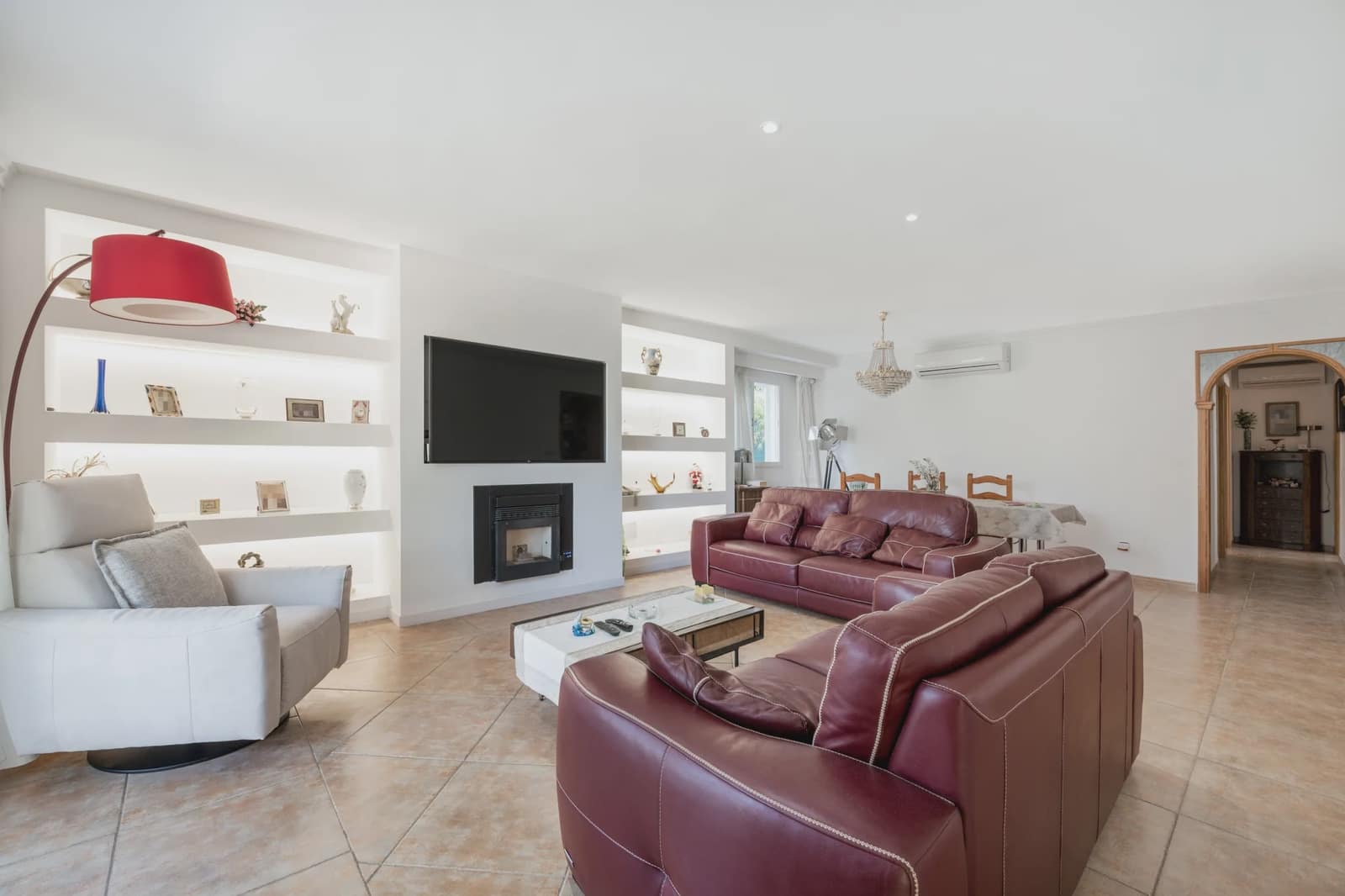 4 bedroom Townhouse for sale in Calvia - € 1,150,000 (Ref: 9414522)