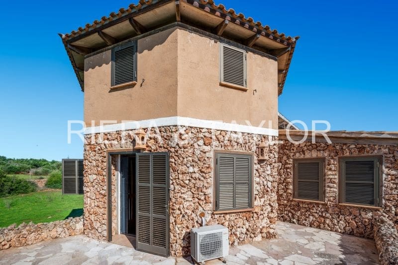 Finca/Landehus til salg i Portocristo / Port de Manacor - € 1.399.000 (Ref: 9426367)