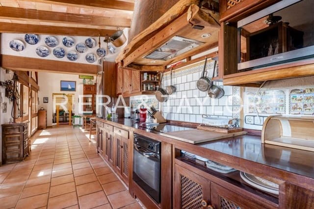 Finca/Landehus til salg i Portocristo / Port de Manacor, Manacor - € 1.399.000 (Ref: 9426367)