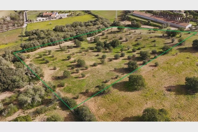 Teren niezagospodarowany na sprzedaż w Sant Llorenç des Cardassar - 310 000 € (Ref: 9454808)