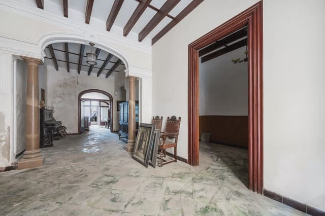 6 soveværelse Byhus til salg i Manacor - € 475.000 (Ref: 9462767)