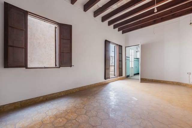 6 soveværelse Byhus til salg i Manacor - € 475.000 (Ref: 9462767)