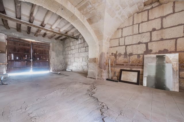 6 soveværelse Byhus til salg i Manacor - € 475.000 (Ref: 9462767)