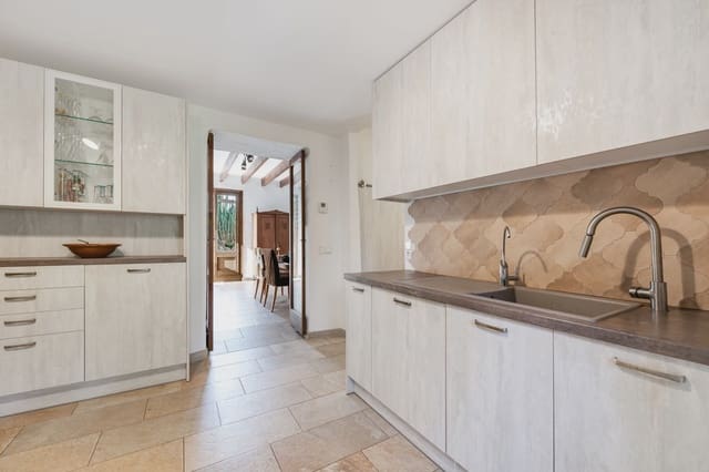 4 soverom Finca/Herregård til salgs i Manacor - € 1 200 000 (Ref: 9521755)