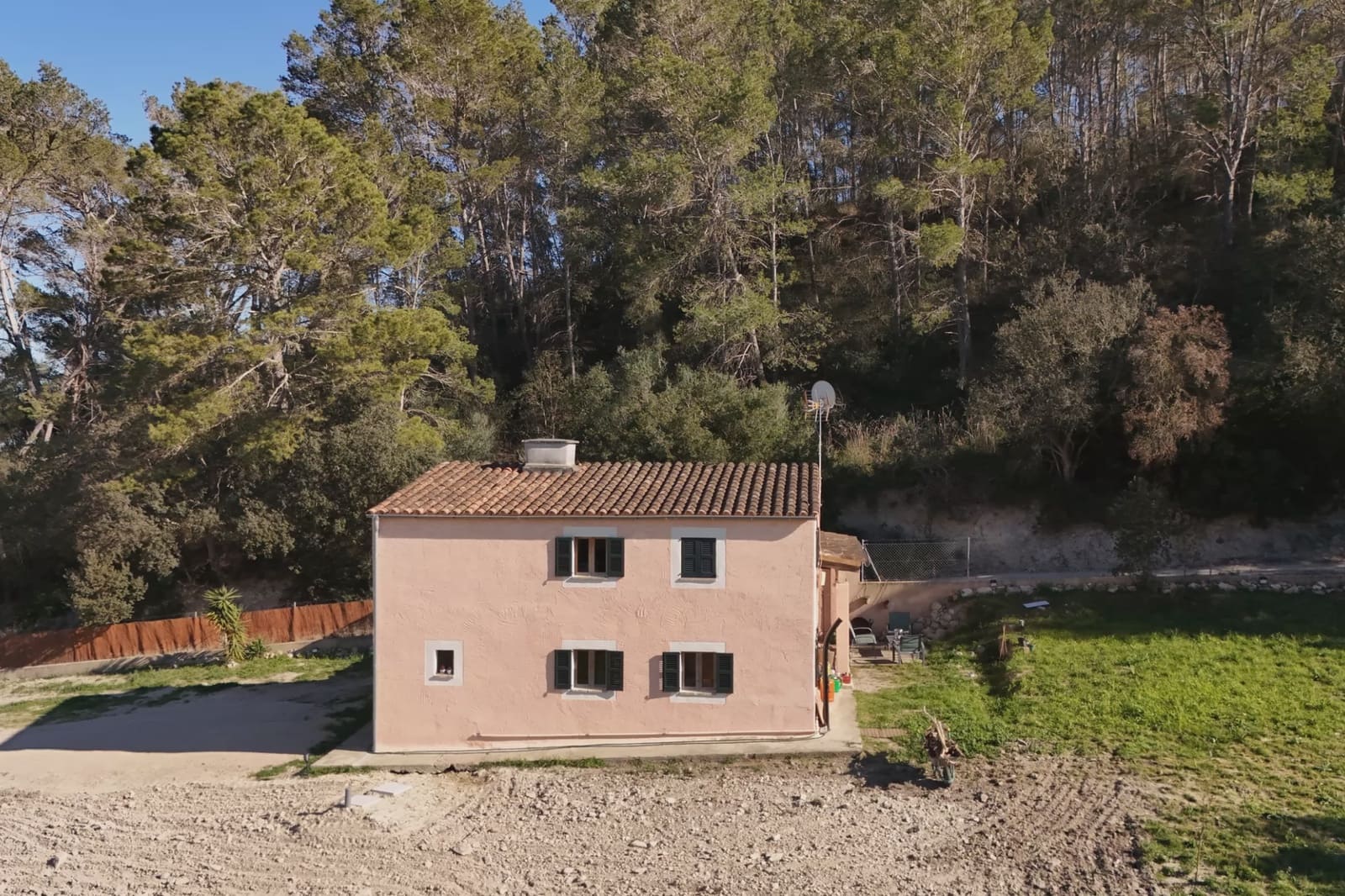 2 bedroom Finca/Country House for sale in Llubi - € 450,000 (Ref: 9578245)