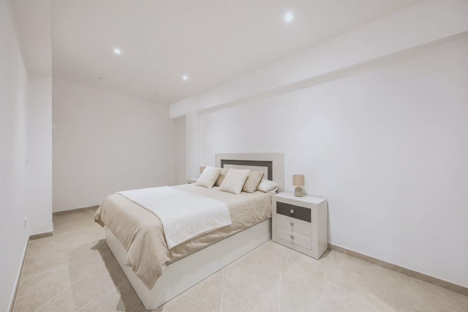 3 bedroom Apartment for sale in Manacor - € 350,000 (Ref: 9598329)