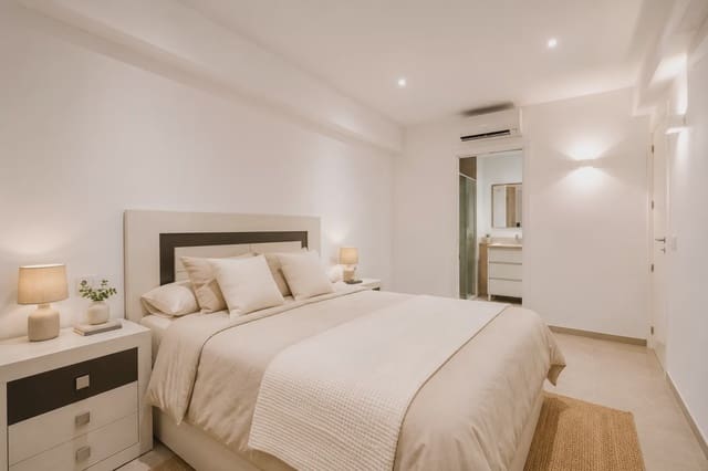 3 bedroom Apartment for sale in Manacor - € 336,000 (Ref: 9598329)
