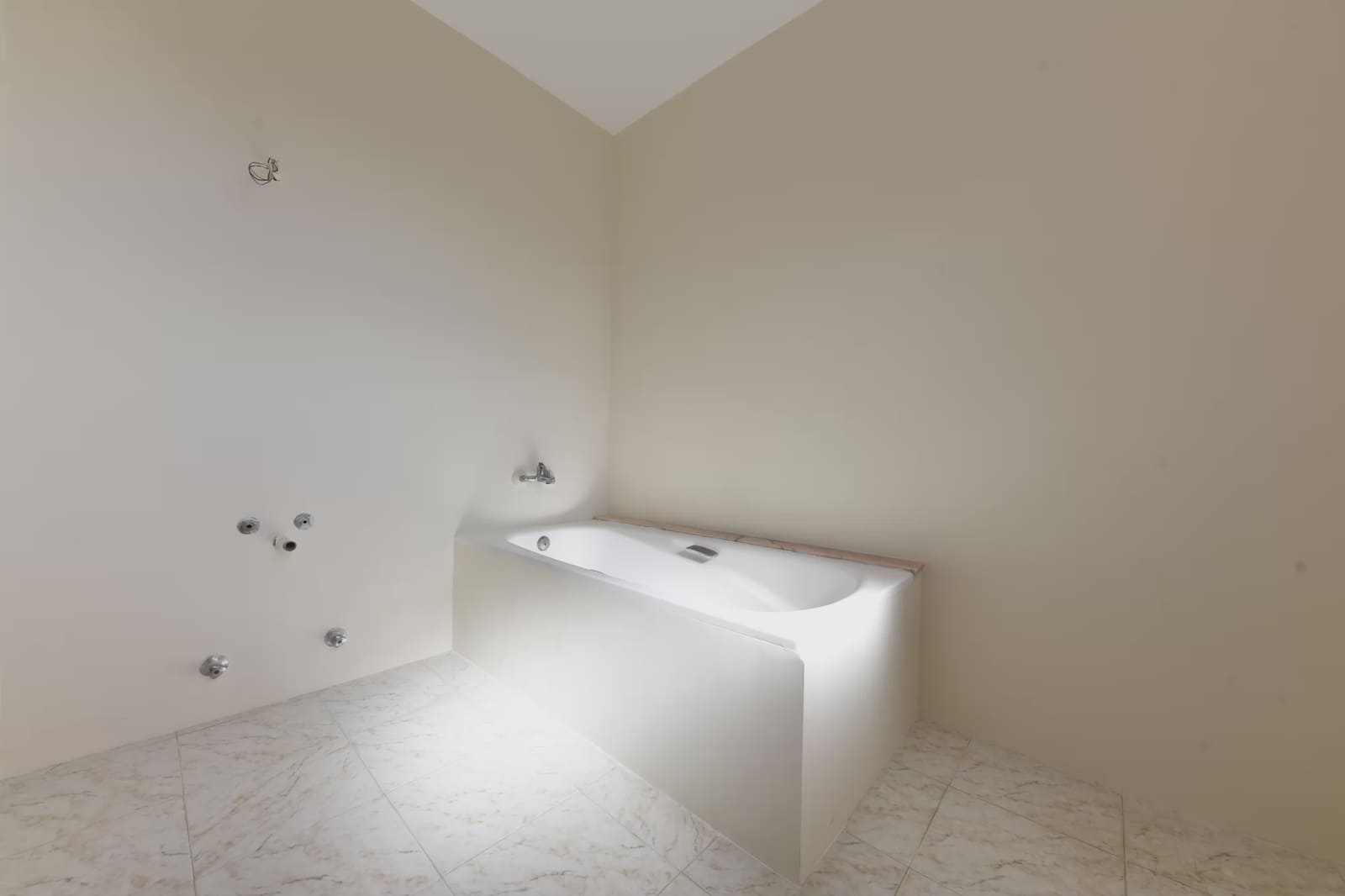 7 bedroom Townhouse for sale in Cala Millor - € 900,000 (Ref: 9632779)