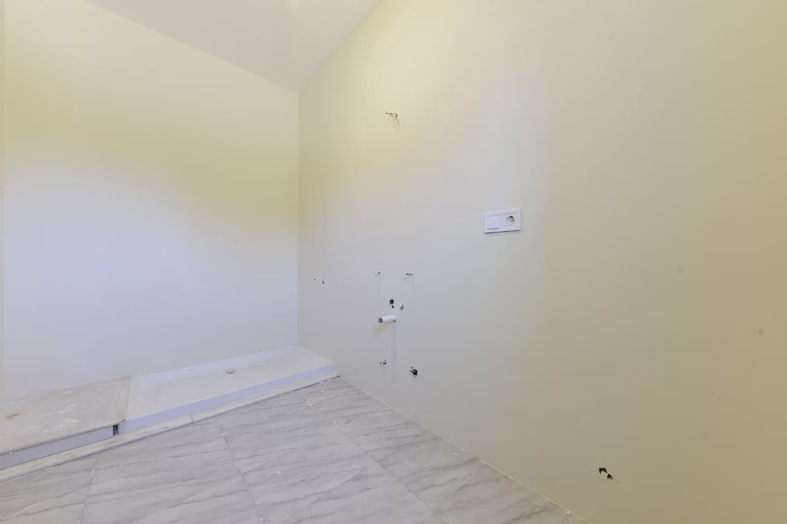 7 bedroom Townhouse for sale in Cala Millor - € 900,000 (Ref: 9632779)