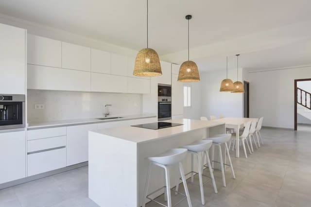 7 soveværelse Byhus til salg i Cala Millor, Son Servera - € 900.000 (Ref: 9632779)