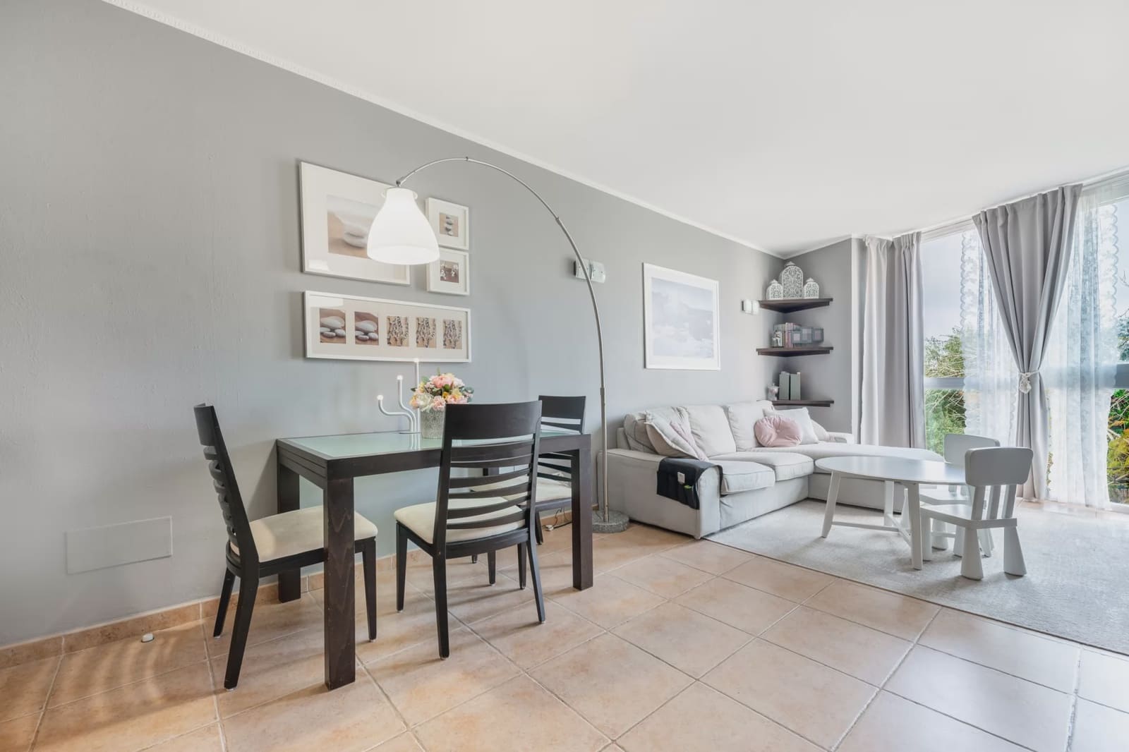 2 bedroom Apartment for sale in Vilafranca de Bonany - € 325,000 (Ref: 9634925)