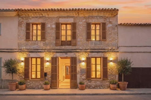 3 slaapkamer Huis te koop in Sant Llorenç des Cardassar - € 250.000 (Ref: 9635029)