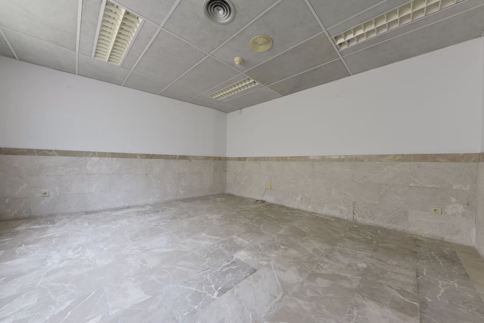 7 bedroom Commercial for sale in Manacor - € 717,410 (Ref: 9759608)