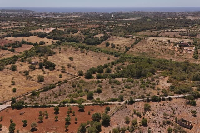 Undeveloped Land for sale in Son Carrio, Sant Llorenç des Cardassar - € 420,000 (Ref: 9761271)
