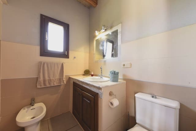3 slaapkamer Finca/Landhuis te koop in Felanitx - € 480.000 (Ref: 9782100)