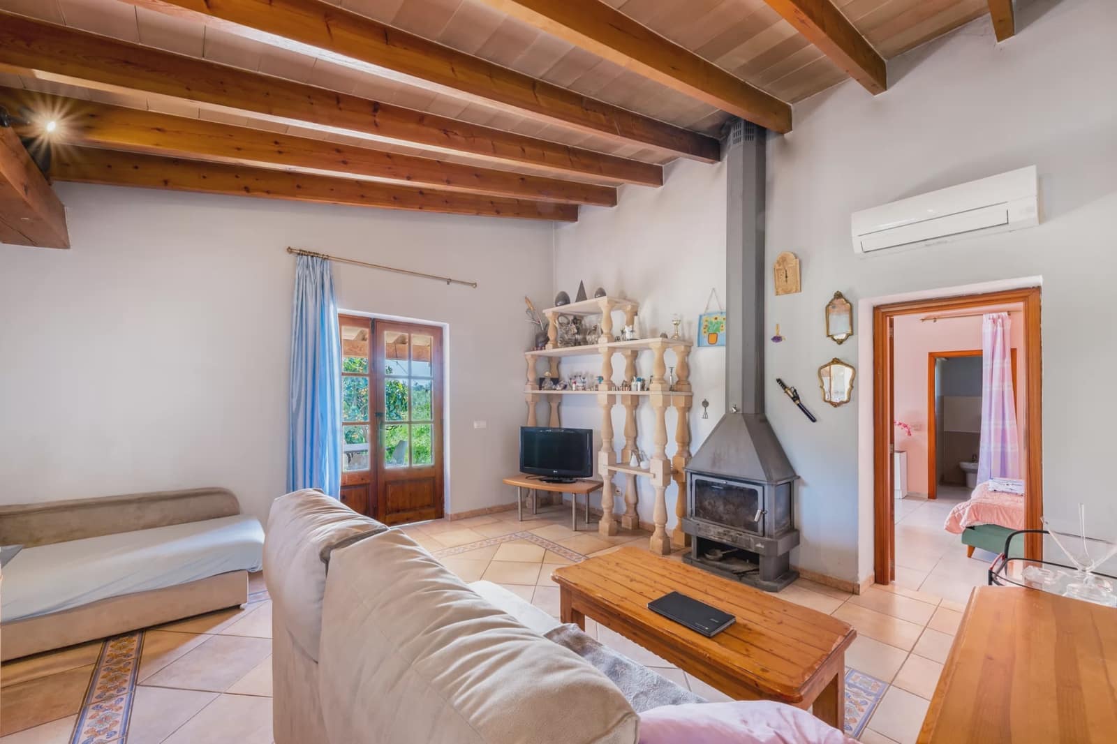 3 sovrum Finca/Hus på landet till salu i Felanitx med pool - 450 000 € (Ref: 9782100)