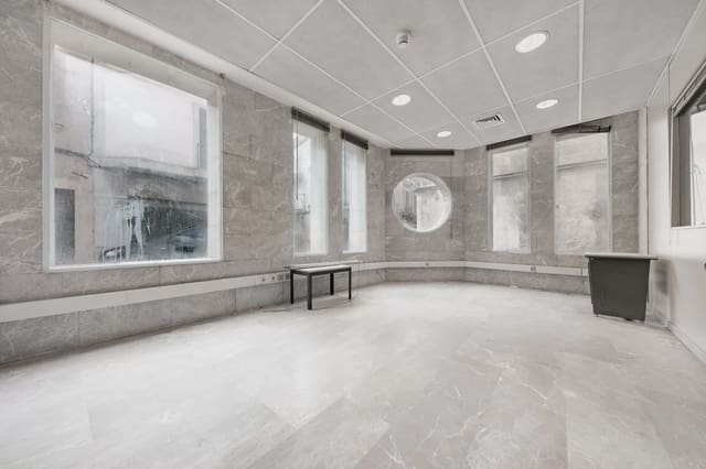 Gewerbe zu verkaufen in Llucmajor - 683.233 € (Ref: 9784271)