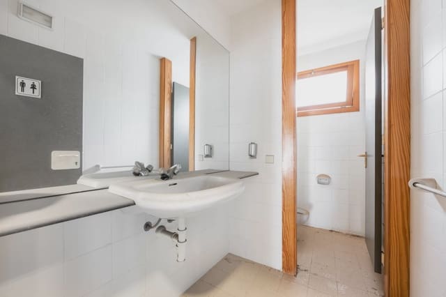 Gewerbe zu verkaufen in Llucmajor - 683.233 € (Ref: 9784271)