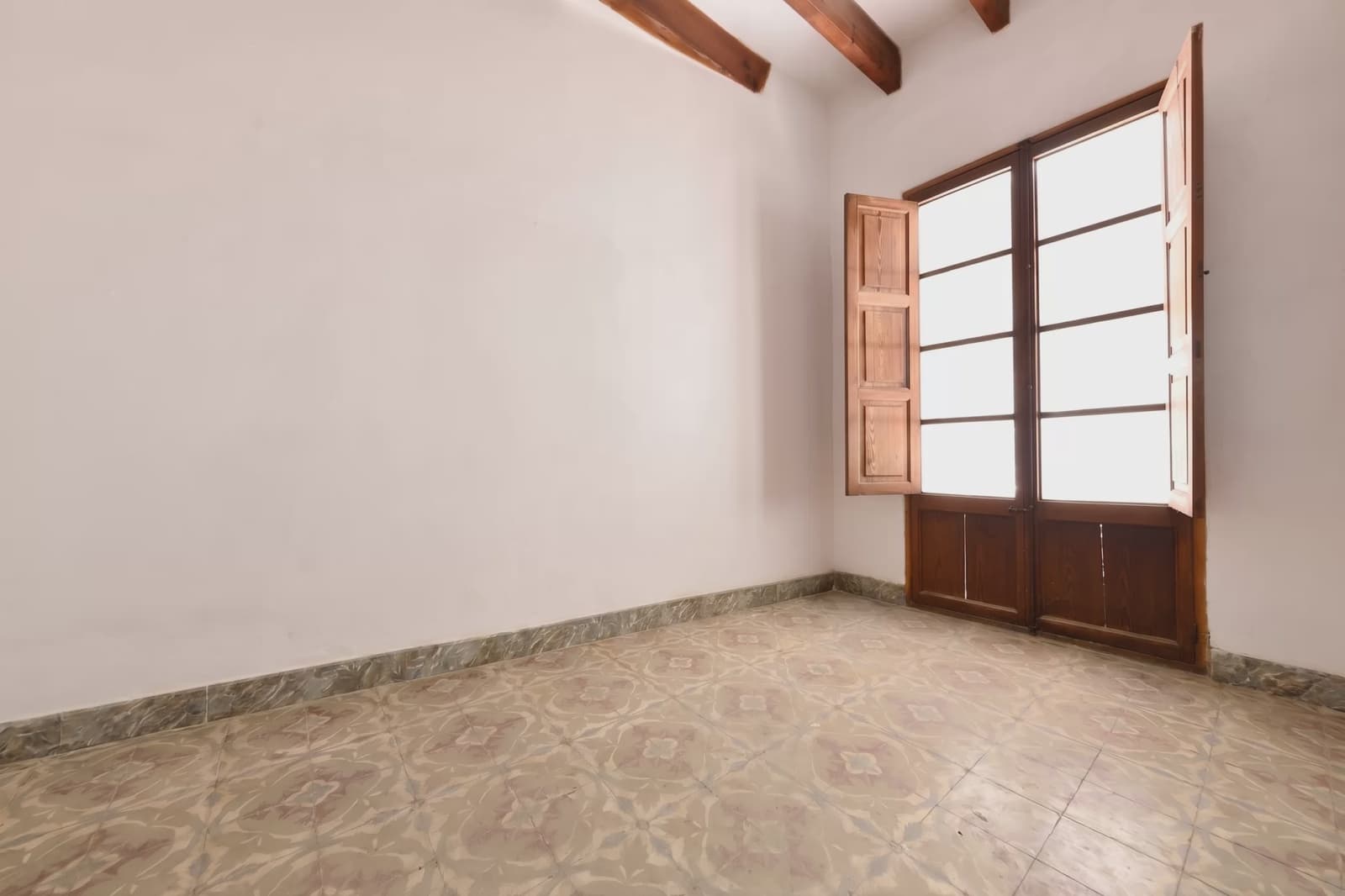 2 bedroom Apartment for sale in Manacor - € 215,000 (Ref: 9901615)