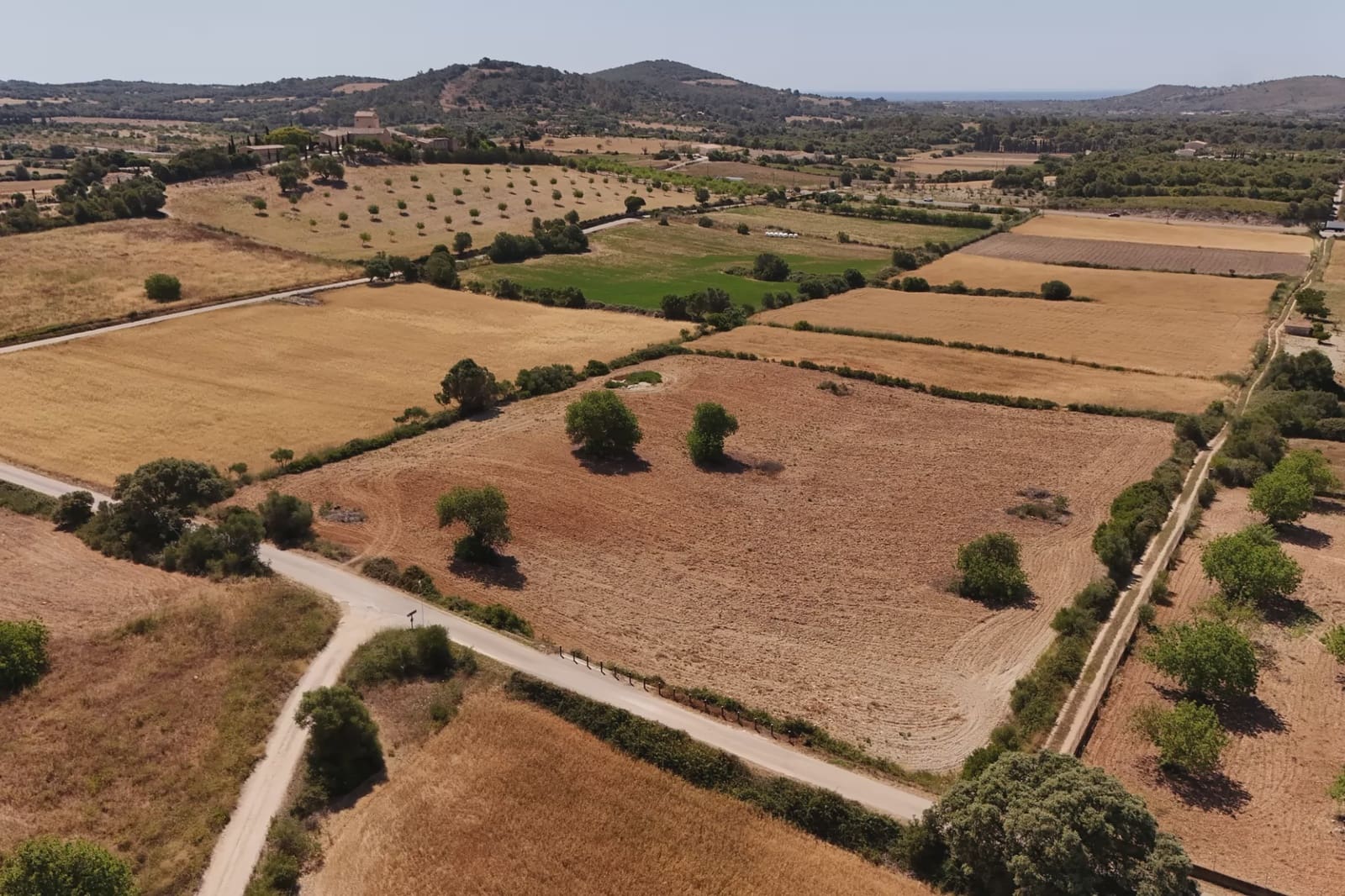 Ubebygd land til salgs i Sant Llorenc des Cardassar - € 240 000 (Ref: 9908777)