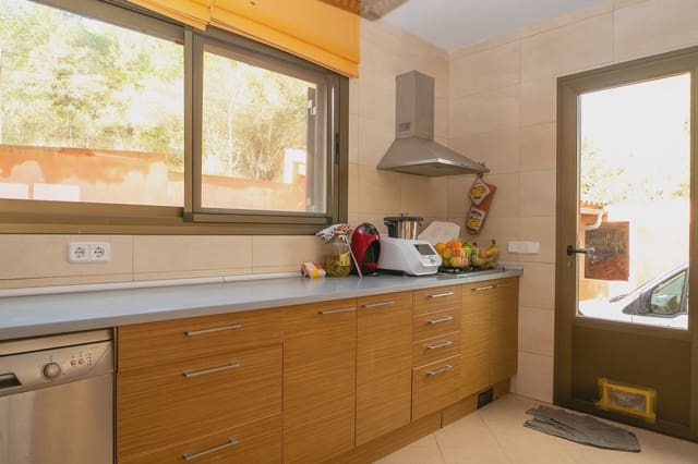 3 soverom Finca/Herregård til salgs i Son Servera med garasje - € 730 000 (Ref: 9973807)