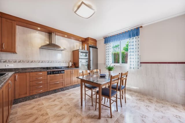 4 soveværelse Byhus til salg i Sa Coma, Sant Llorenç des Cardassar med garage - € 1.260.000 (Ref: 9987316)