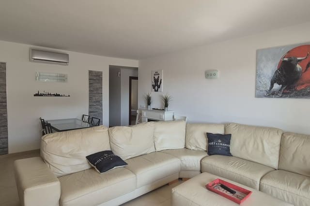 3 soverom Leilighet til salgs i Cala Ratjada, Capdepera med garasje - € 350 000 (Ref: 9991815)