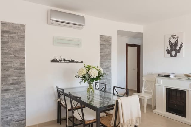 3 soveværelse Lejlighed til salg i Cala Ratjada, Capdepera med garage - € 350.000 (Ref: 9991815)