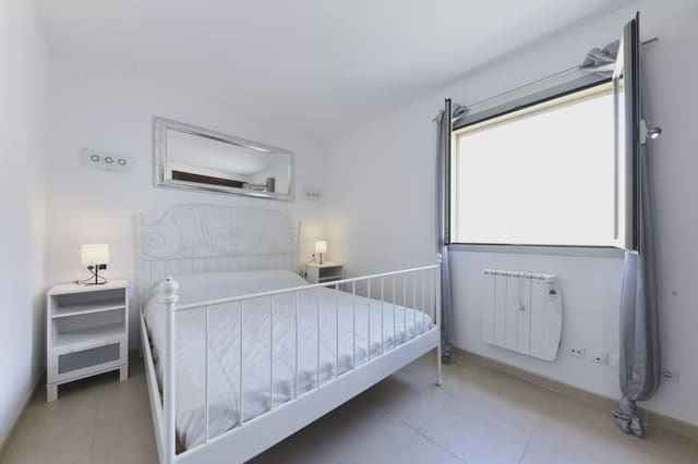 3 chambre Appartement à vendre à Cala Ratjada, Capdepera avec garage - 350 000 € (Ref: 9991815)