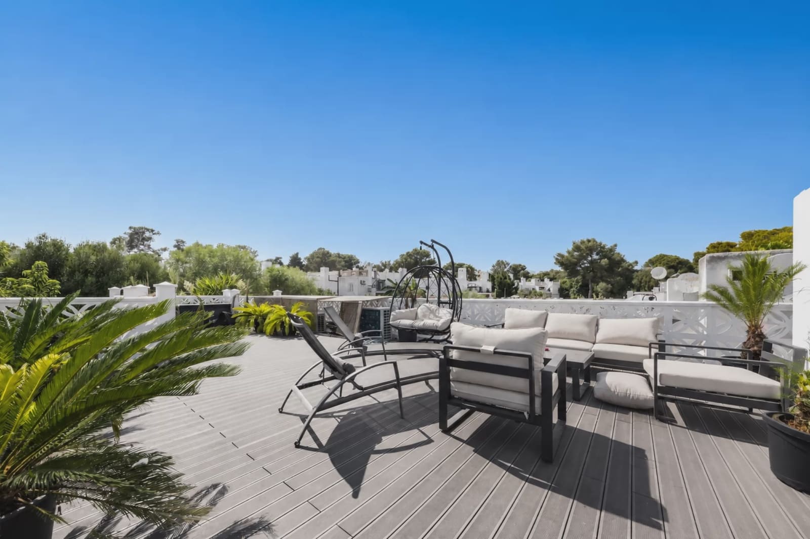 2 bedroom Apartment for sale in Calas de Mallorca - € 459,900 (Ref: 9993635)